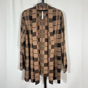 Leo & Nicole Ladies Black Beige Plaid Draped Open Front Cardigan Size 1X